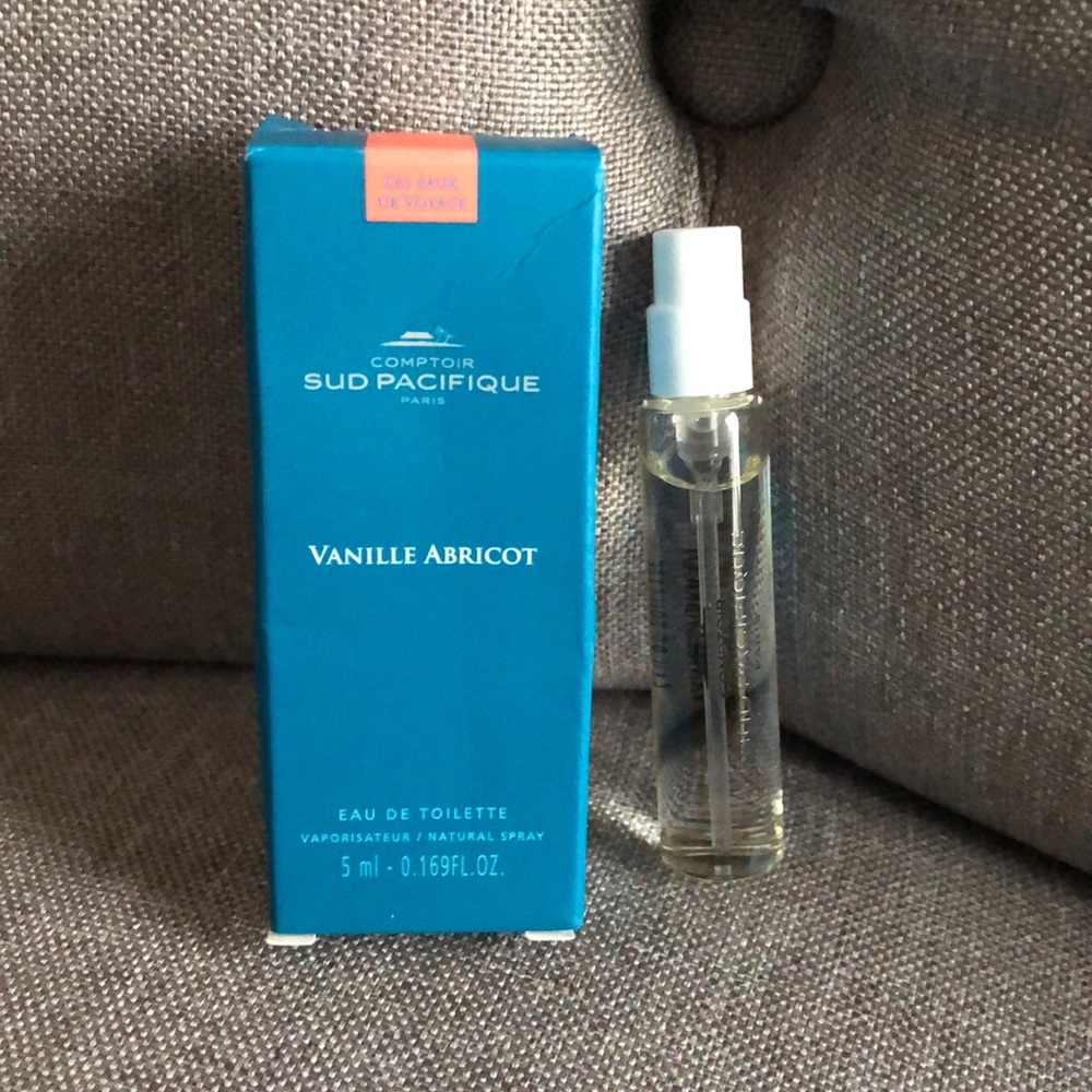 Never Used Natural Spray Vanilla Apricot